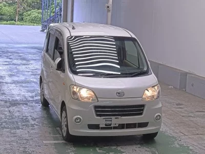 Daihatsu TANTO EXE