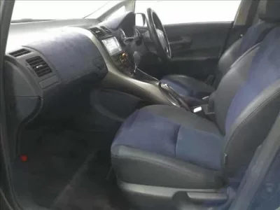 Toyota BLADE