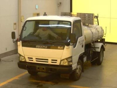 Isuzu ELF