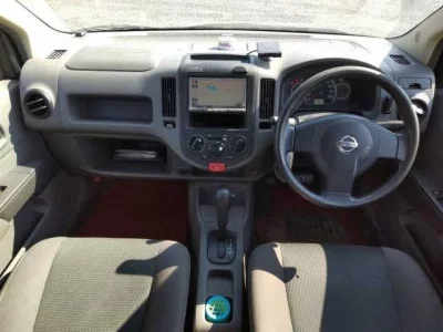 Nissan AD