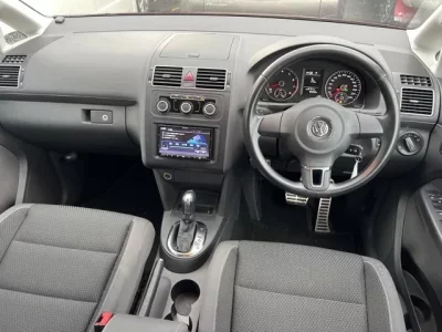 Volkswagen GOLF TOURAN