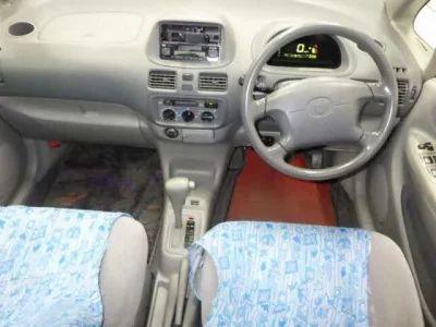 Toyota COROLLA SPACIO