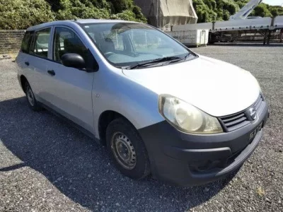 Nissan AD