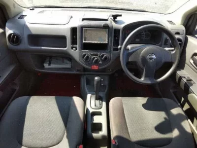 Nissan AD