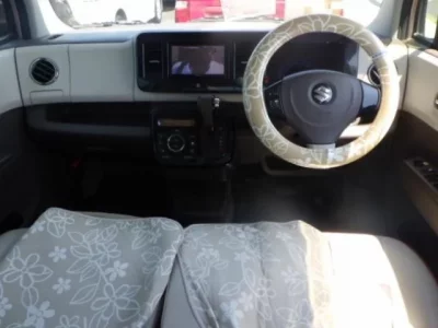 Suzuki MRWAGON