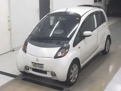 Mitsubishi I