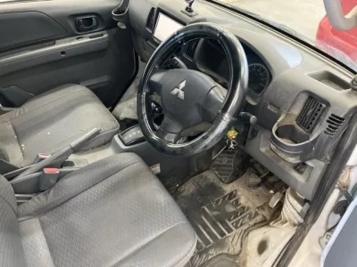 Mitsubishi MINICAB VAN