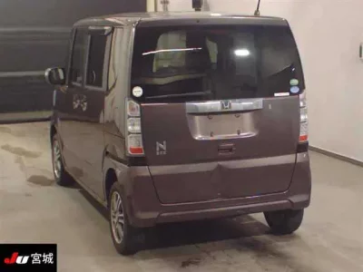 Honda N BOX