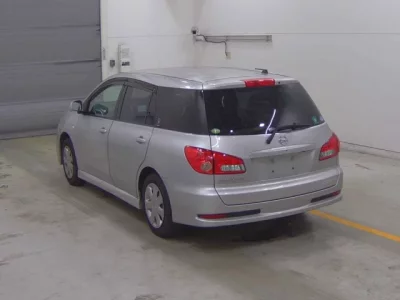 Nissan WINGROAD