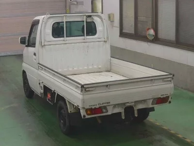 Nissan CLIPPER TRUCK