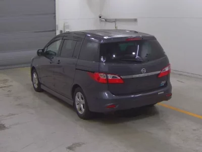 Nissan LAFESTA