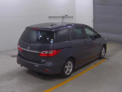 Nissan LAFESTA