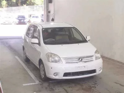 Toyota RAUM