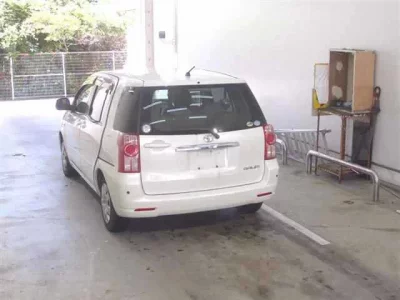 Toyota RAUM