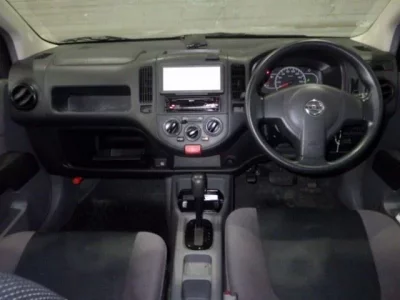Nissan AD