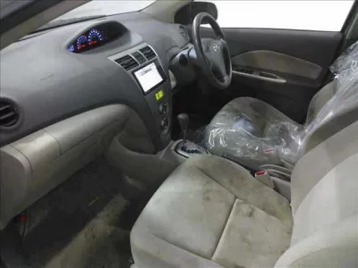 Toyota BELTA