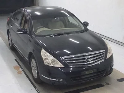 Nissan TEANA