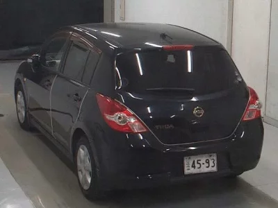 Nissan TIIDA