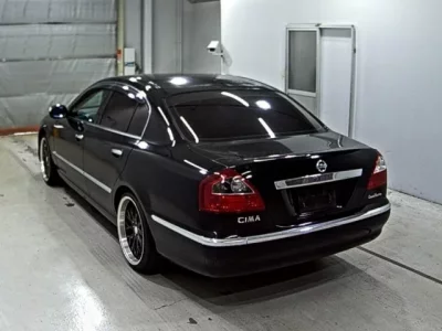 Nissan CIMA
