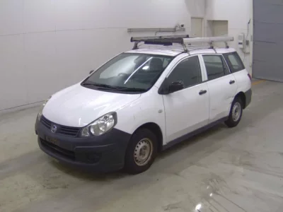 Nissan AD
