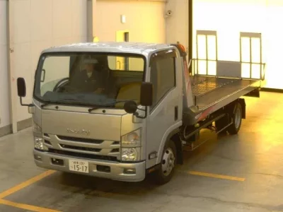 Isuzu ELF