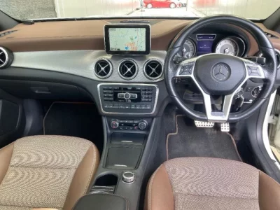 Mercedes-Benz GLA CLASS
