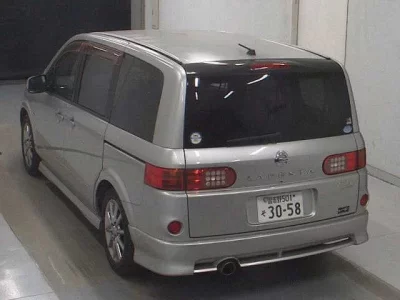 Nissan LAFESTA