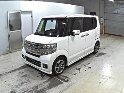 Honda N BOX PLUS