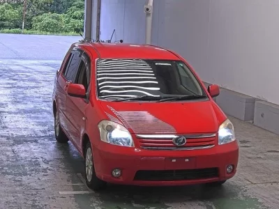 Toyota RAUM