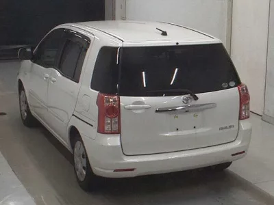 Toyota RAUM