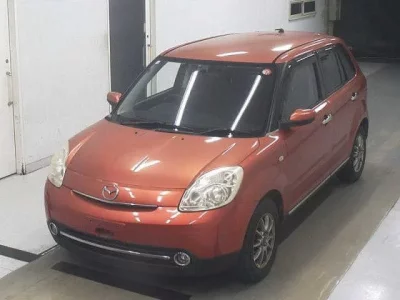 Mazda VERISA