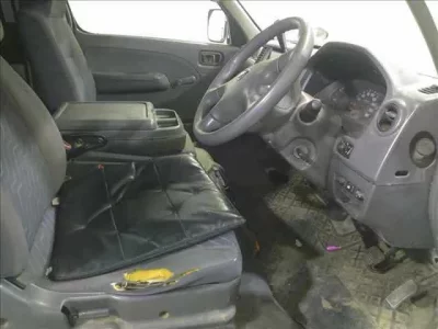 Nissan CARAVAN VAN
