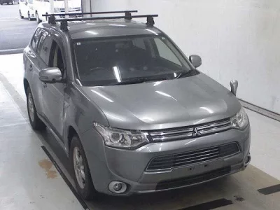 Mitsubishi OUTLANDER PHEV