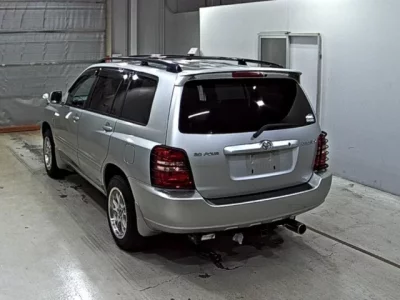 Toyota KLUGER