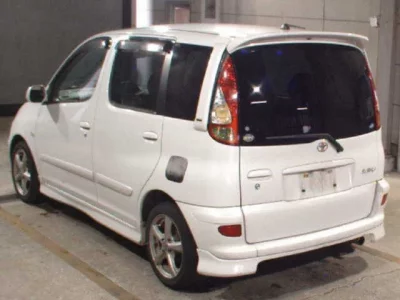 Toyota FUNCARGO