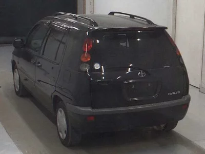 Toyota RAUM