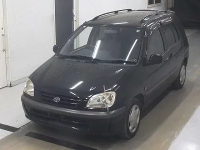 Toyota RAUM