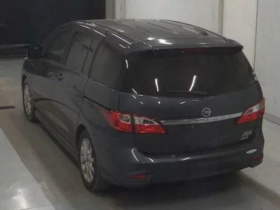 Nissan LAFESTA