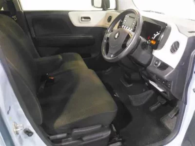 Suzuki MRWAGON