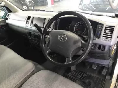 Toyota REGIUS ACE VAN