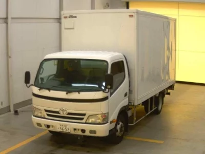 Toyota DYNA