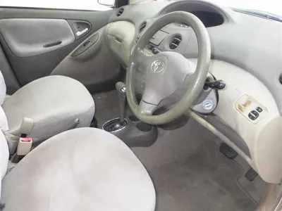 Toyota PLATZ