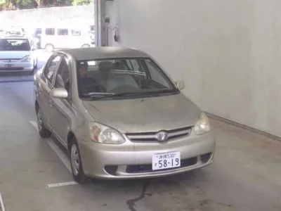 Toyota PLATZ