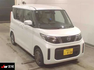 Nissan ROOX