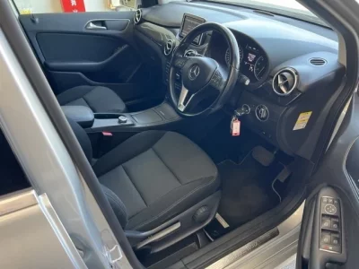Mercedes-Benz B CLASS