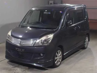 Mitsubishi DELICA D2