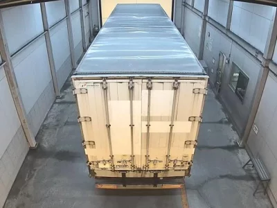 Isuzu TRUCK