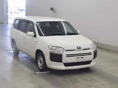 Toyota SUCCEED