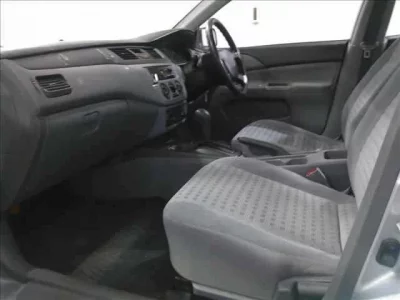 Mitsubishi LANCER VAN