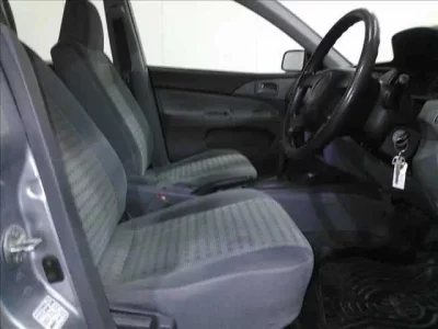 Mitsubishi LANCER VAN